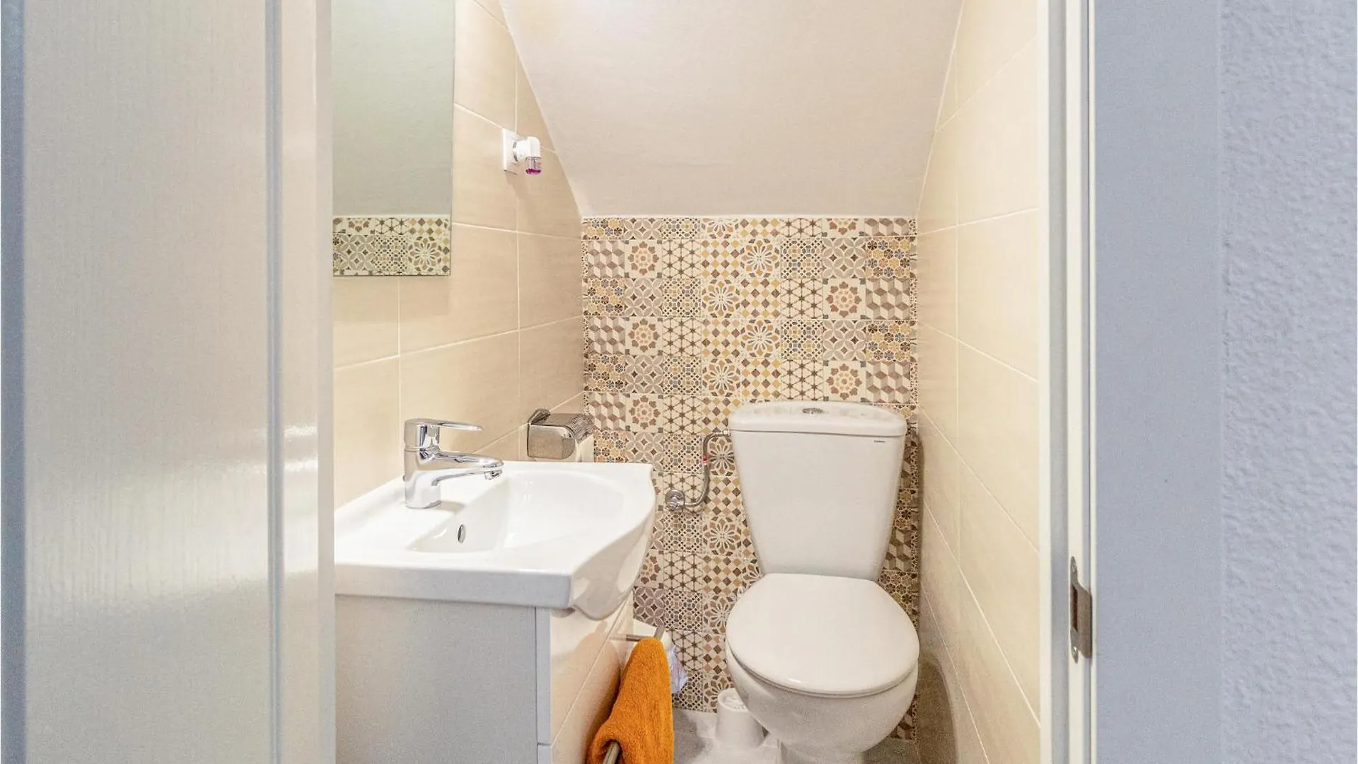 Stunning Home In Mlaga With 2 Bedrooms And Wifi Málaga
