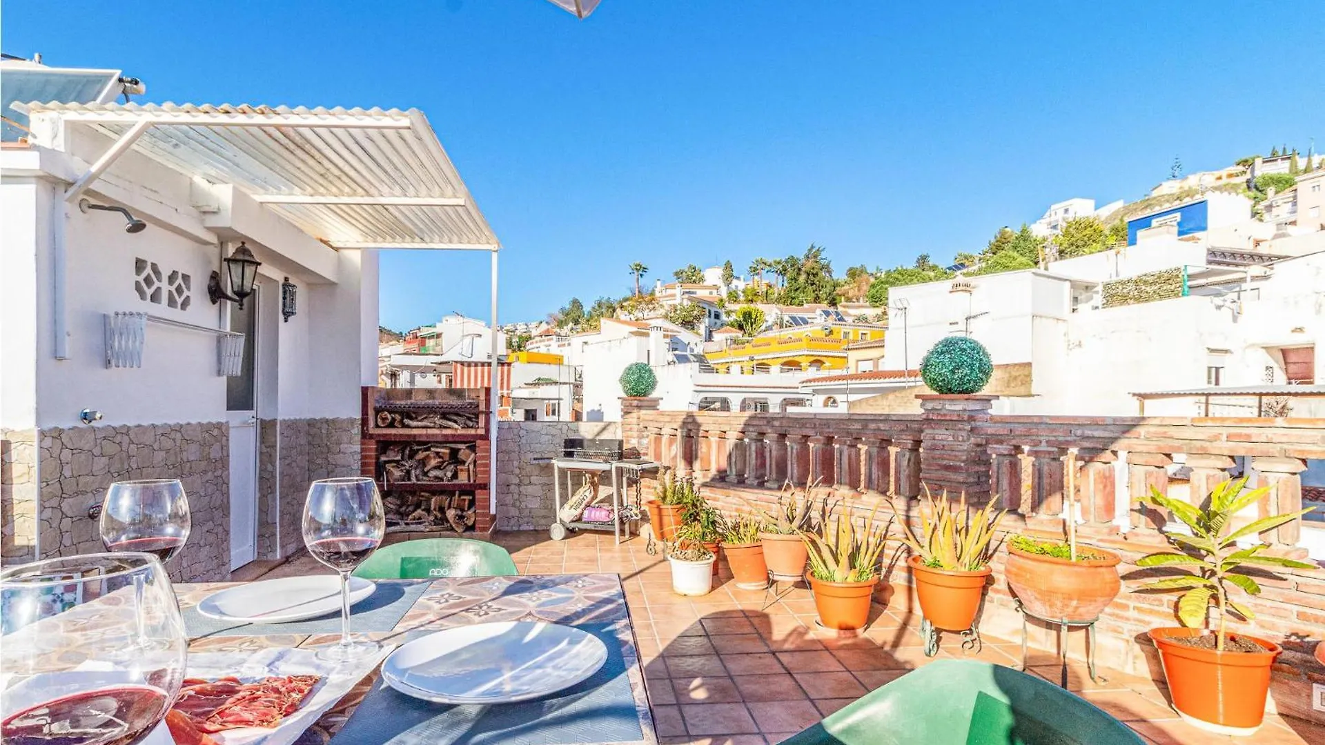 Stunning Home In Mlaga With 2 Bedrooms And Wifi location