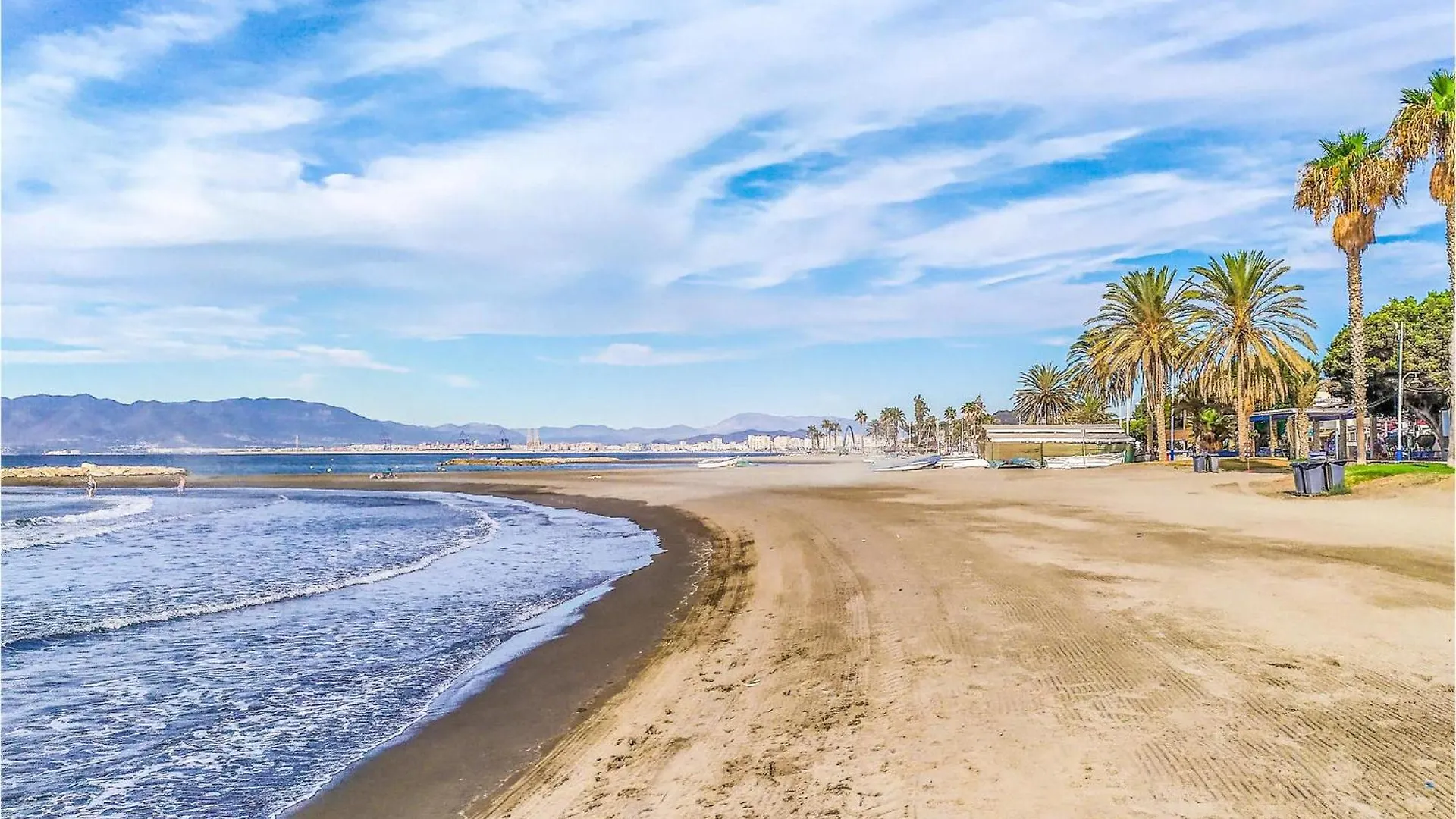 Stunning Home In Mlaga With 2 Bedrooms And Wifi Málaga